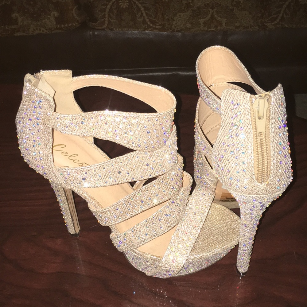 Women’s shoes
